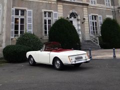 Louer une FACEL VEGA Facellia F2B de de 1963 (Photo 4)