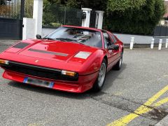 Louer une FERRARI 208 GTS Turbo de de 1985 (Photo 2)