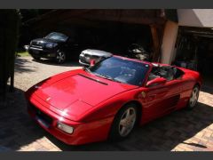 Louer une FERRARI 348 Spider 320CV de de 1994 (Photo 1)