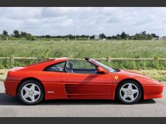 Louer une FERRARI 348 TS 300 CV de de 1991 (Photo 2)