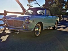 Louer une FIAT 1200 de de 1961 (Photo 2)