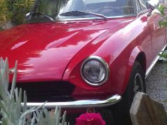 Louer une FIAT 124 Sport Spider de de 1978 (Photo 3)