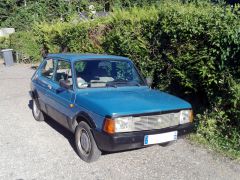 Louer une FIAT 127 de 1982 (Photo 2)