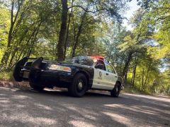FORD Crown Victoria Police Interceptor (Photo 1)