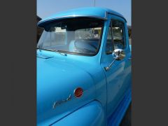 Louer une FORD F 100 de de 1955 (Photo 3)