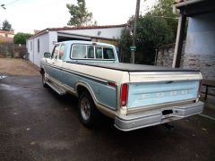 Louer une FORD F 150 S Pick Up de de 1978 (Photo 2)