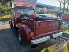 Louer une FORD F100 de de 1953 (Photo 3)