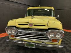 Louer une FORD F100 de de 1960 (Photo 3)