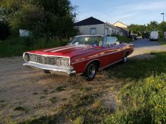 Louer une FORD Galaxie 500 de 1968 (Photo 1)