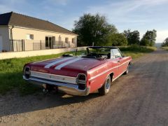 Louer une FORD Galaxie 500 de de 1968 (Photo 4)