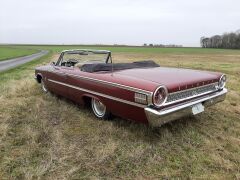 Louer une FORD Galaxie 500XL de de 1964 (Photo 3)