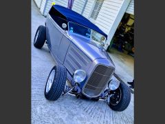 FORD Hot Rod (Photo 1)