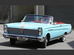 Louer une FORD Mercury Comet Caliente de de 1965 (Photo 1)