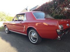 Louer une FORD Mustang 200CV de de 1965 (Photo 3)