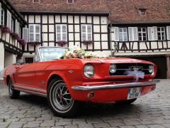 Louer une FORD Mustang 225CV de de 1965 (Photo 2)