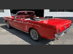 Louer une FORD Mustang 289 de de 1966 (Photo 2)