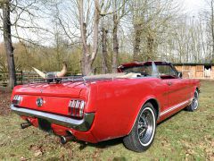 Louer une FORD Mustang 302 GT de de 1965 (Photo 4)