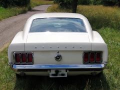 Louer une FORD Mustang 340 CV de de 1970 (Photo 3)