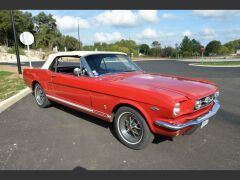 FORD Mustang  (Photo 1)