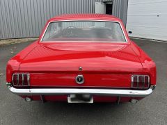 Louer une FORD Mustang  de de 1965 (Photo 3)