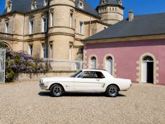 Louer une Ford Mustang  de de 1966 (Photo 2)