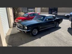 Louer une FORD Mustang  de de 1966 (Photo 4)