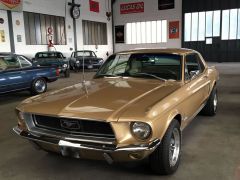 Louer une FORD Mustang  de 1968 (Photo 1)