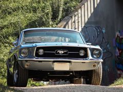 Louer une FORD Mustang Fastback GTA de de 1967 (Photo 2)