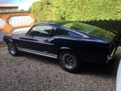 Louer une FORD Mustang Fastback de de 1967 (Photo 3)