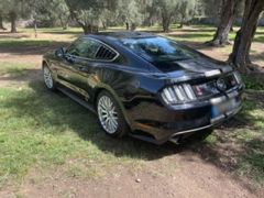 FORD Mustang Fastback (Photo 5)