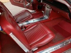 Louer une FORD Mustang GTA 390 de de 1967 (Photo 3)
