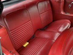 Louer une FORD Mustang GTA 390 de de 1967 (Photo 4)