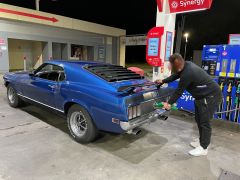 Louer une FORD Mustang Mach 1 300CV de de 1970 (Photo 3)