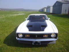 Louer une FORD Mustang Mach 1 de de 1972 (Photo 2)