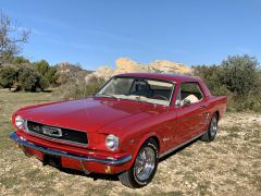 Louer une FORD Mustang V8 de de 1966 (Photo 2)