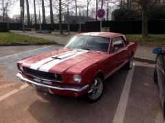 Louer une FORD Mustang de 1965 (Photo 1)