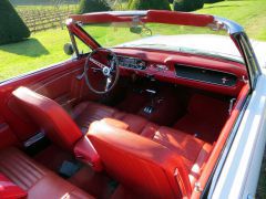 Louer une FORD Mustang de de 1965 (Photo 4)