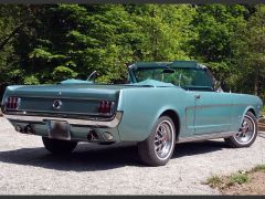 Louer une FORD Mustang de de 1965 (Photo 4)