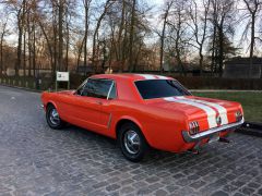 Louer une FORD Mustang de de 1965 (Photo 3)