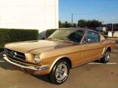 Louer une FORD Mustang de de 1965 (Photo 2)