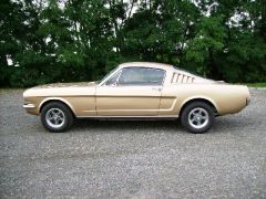 Louer une FORD Mustang de de 1965 (Photo 4)