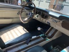 Louer une FORD Mustang de de 1965 (Photo 5)