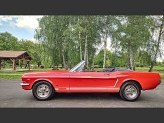 Louer une FORD Mustang de de 1965 (Photo 2)