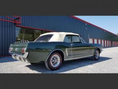 Louer une FORD Mustang de de 1965 (Photo 4)