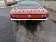 FORD Mustang (Photo 3)