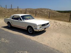 Louer une FORD Mustang de de 1965 (Photo 2)