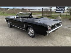 Louer une FORD Mustang de de 1965 (Photo 4)