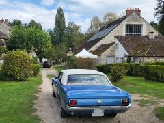 FORD Mustang de 1966 en location pour mariage dans la Seine-et-Marne