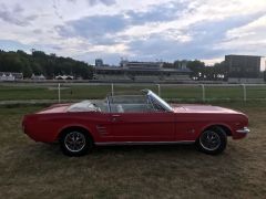 FORD Mustang de 1966 en location pour mariage dans l'Eure