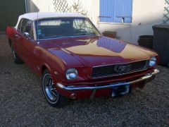 Louer une FORD Mustang de de 1966 (Photo 2)